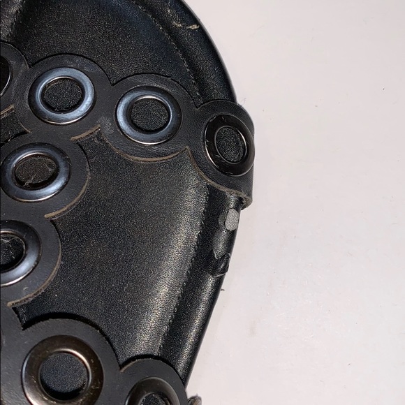 Sandals - Picture 4 of 4